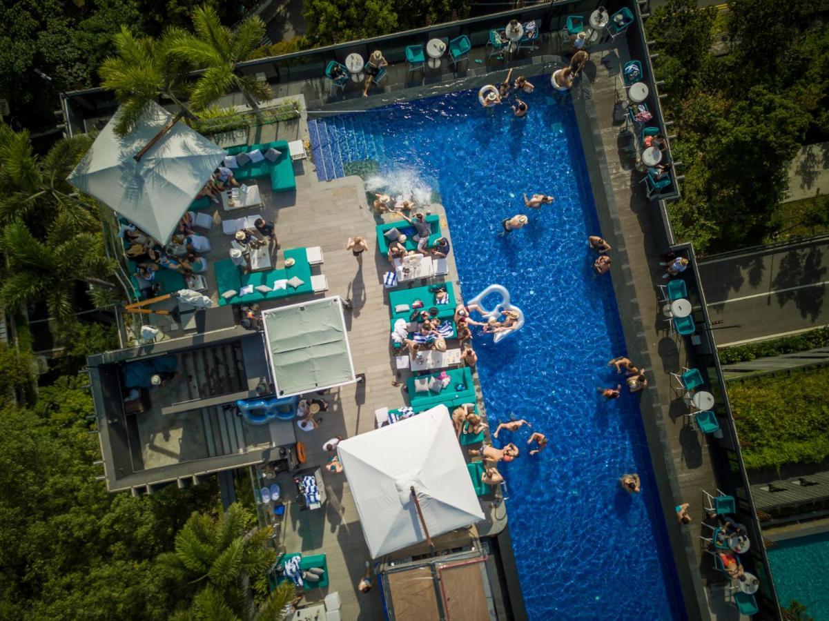 The Outpost Hotel Sentosa By Far East Hospitality (Adults Only) Сингапур Экстерьер фото Aerial view of the pool at the 101 Skybar