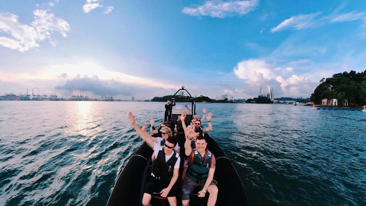 The Outpost Hotel Sentosa By Far East Hospitality (Adults Only) Сингапур Экстерьер фото The crew of the 2018–19 season