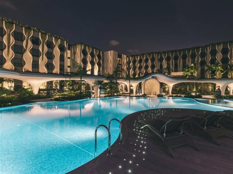The Outpost Hotel Sentosa By Far East Hospitality (Adults Only) Сингапур Экстерьер фото The pool at the resort
